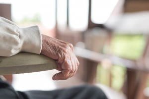 Bientraitance des personnes âgées - Contre la maltraitance